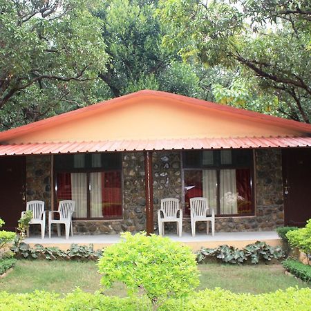 Hotel Krishna Wilderness Retreat Rāmnagar Exterior foto